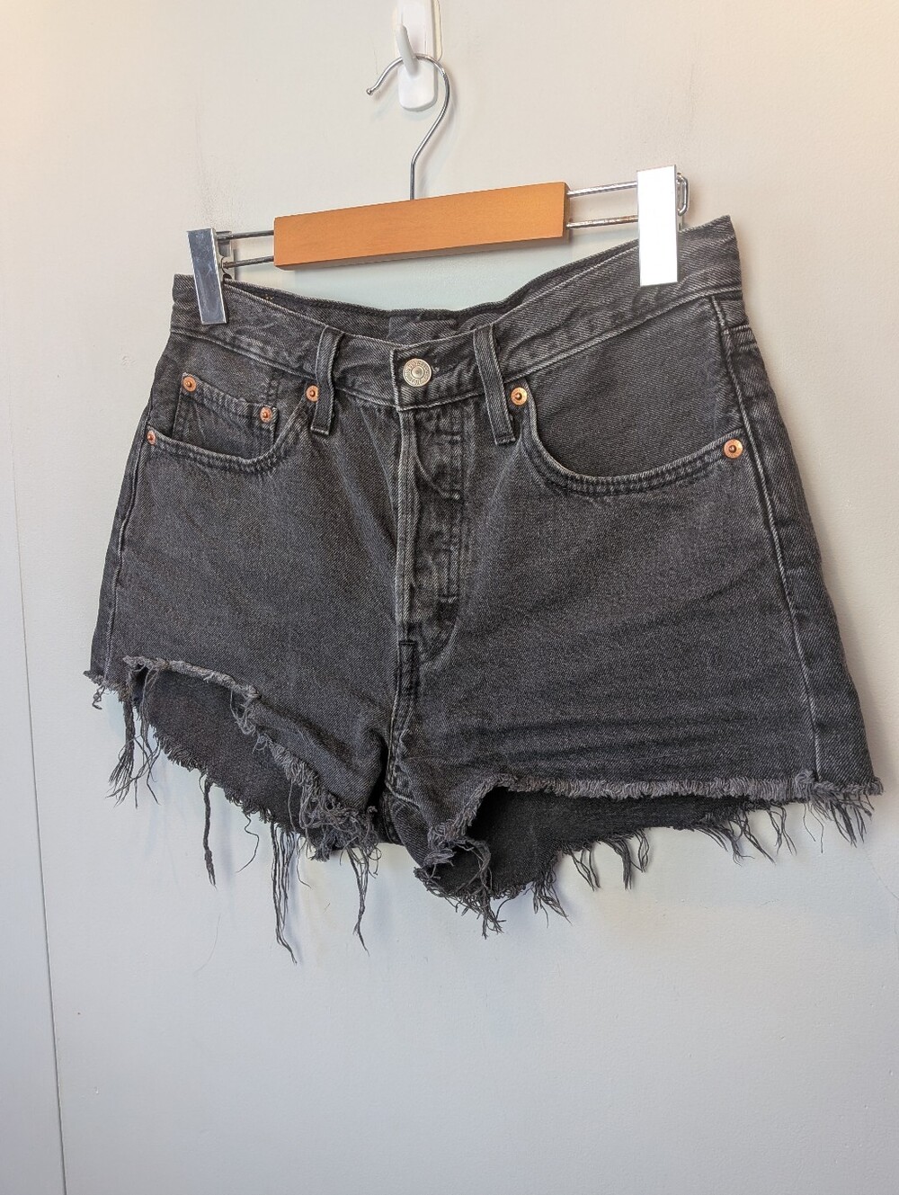 LEVI'S 501 Women Mini Short Size 27 Black Color 100% Cotton Classic Style